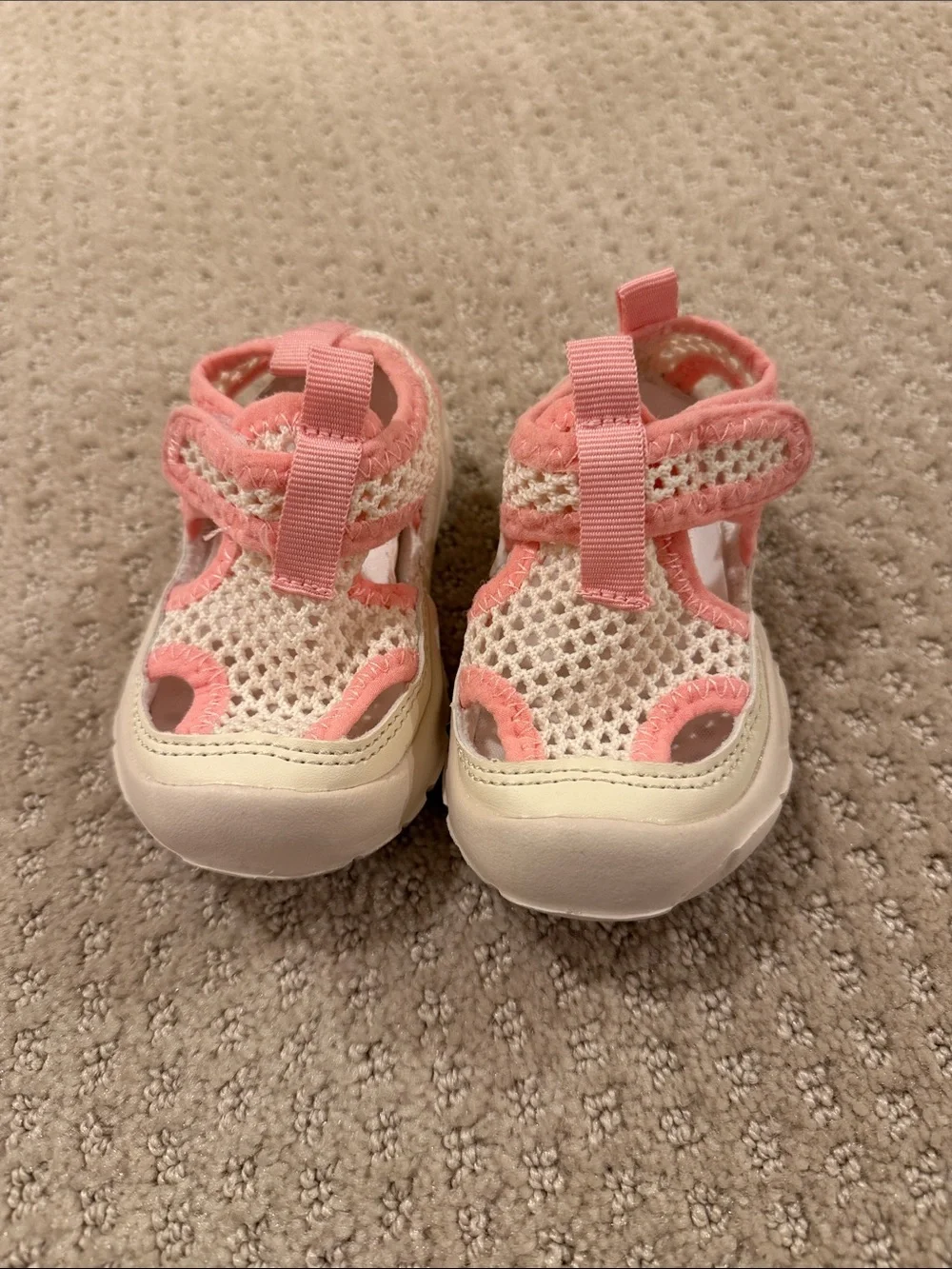 Kids Breathable Pink and Cream Mesh Hook-and-Loop Sandals